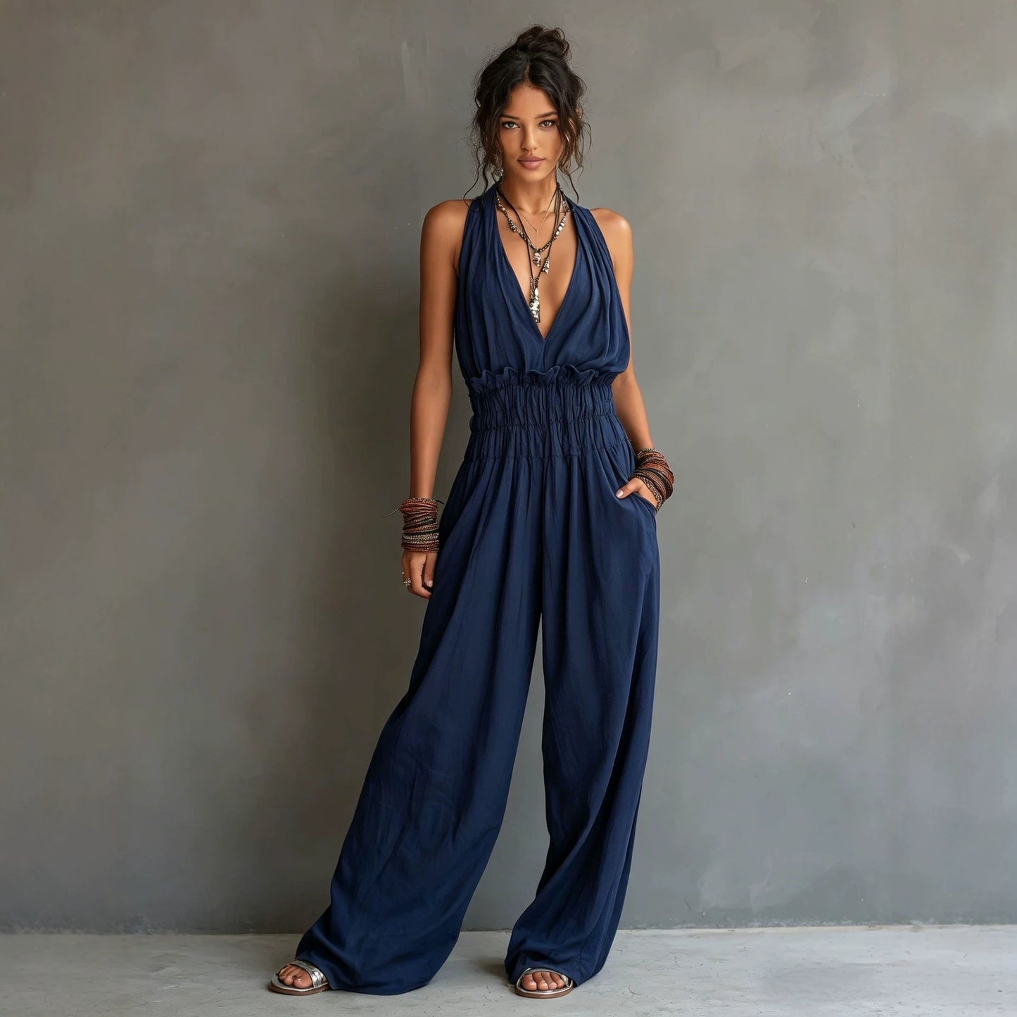 Strap-style V-neck Sleeveless Waist-cinching One-piece Suit